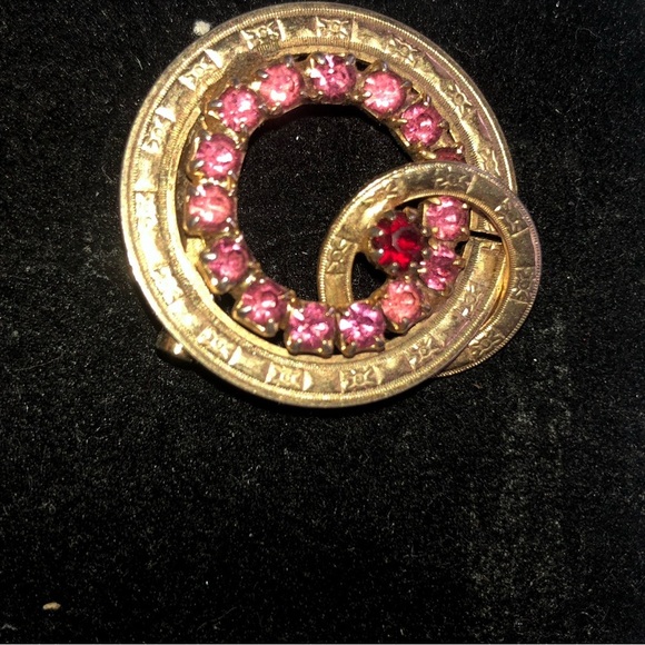 Vintage Gold Spiral Brooch with Pink Accents - Picture 3 of 6